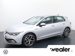 Volkswagen Golf - 1.5 eTSI Style | 150 PK | Automaat | Navigatiesysteem | Matrix LED koplampen |