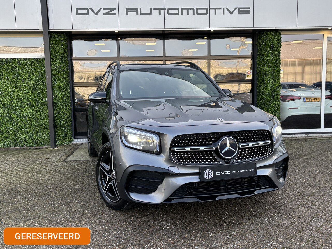 Mercedes-Benz GLB - 200d 4MATIC AMG Night | Trekhaak | Carplay | Spoor Pakket - AutoWereld.nl