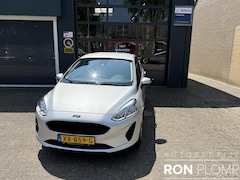 Ford Fiesta - 1.1 Trend / Airco/ Navigatie/ Apple carplay/ PDC/ LED