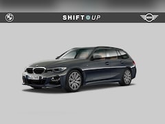 BMW 3-serie Touring - 330e xDrive M-Sport | Panoramadak | Head Up | Harman Kardon