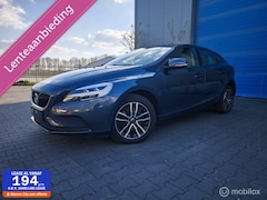 Volvo V40 - 2.0 T2 / Dealer onderhouden / Zeer Netjes