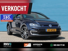Volkswagen Golf - 1.4 TSI GTE Carplay/PDC/Camera/Clima/Cruise