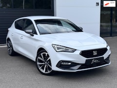 Seat Leon - 1.0 eTSI FR Business Automaat | DAB|Cruise Control