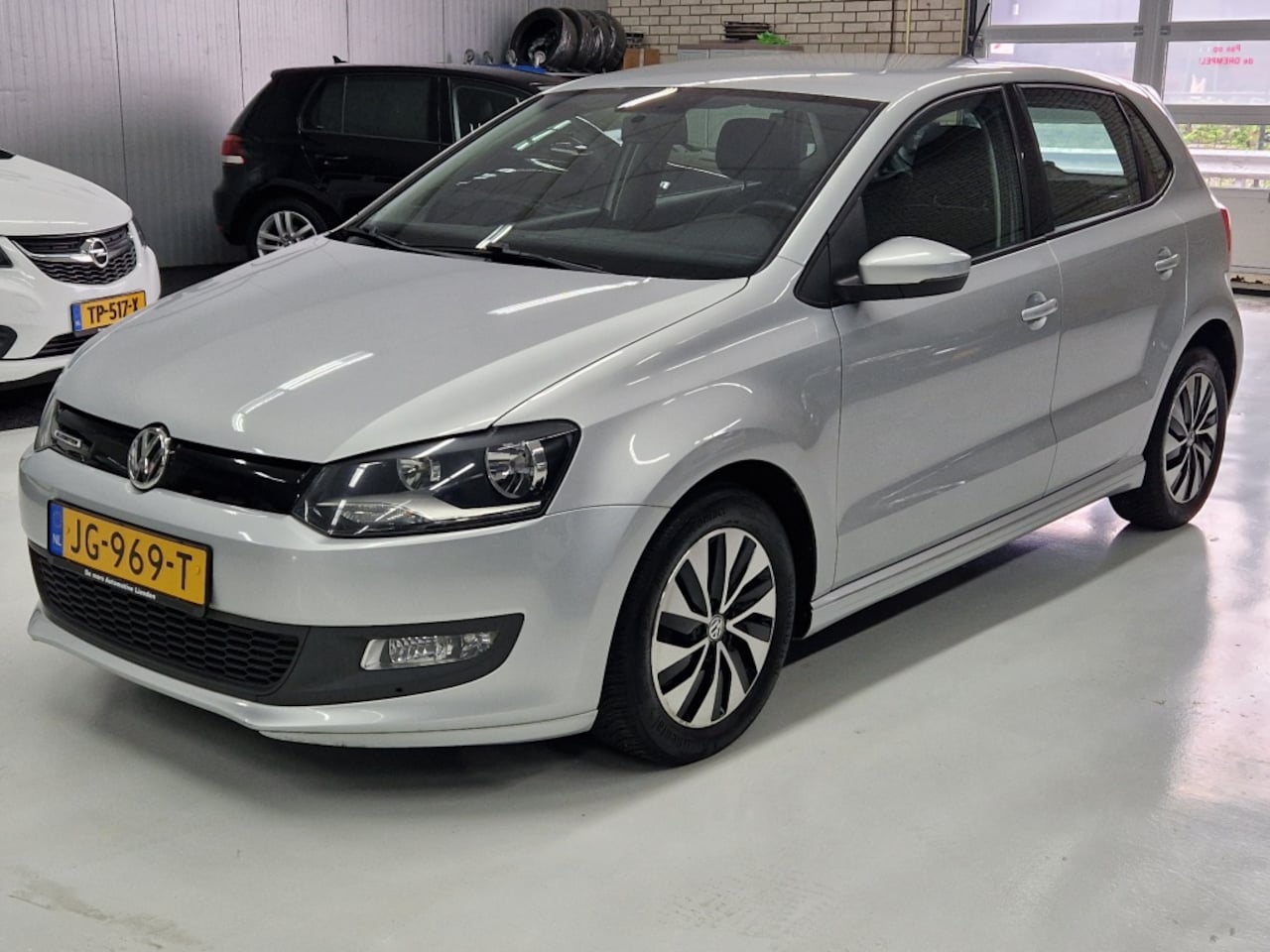 Volkswagen Polo - 1.0 BlueMotion Nieuwstaat 12 mnd garantie. - AutoWereld.nl