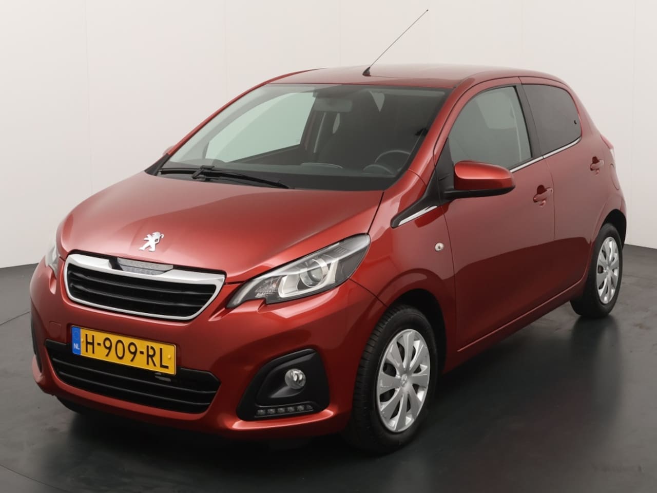 Peugeot 108 - 1.0 e-VTi Active 1.0 e-VTi Active - AutoWereld.nl