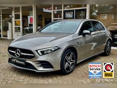 Mercedes-Benz A-klasse - 250 E AMG Night Pakket, Led, Navi, Alcantara, Lm