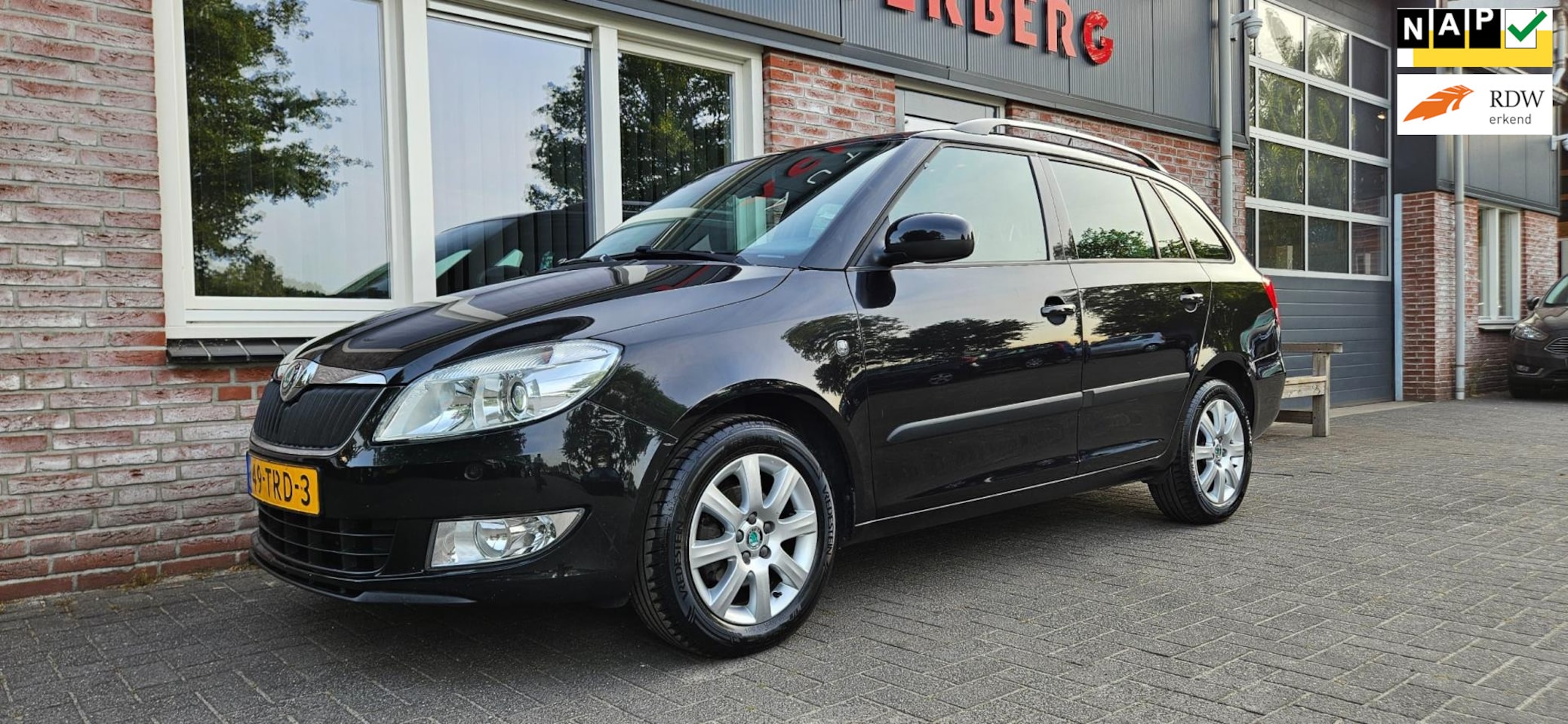 Skoda Fabia Combi - 1.2 TSI Style Trekhaak! Airco! Cruise Control! NAP! - AutoWereld.nl