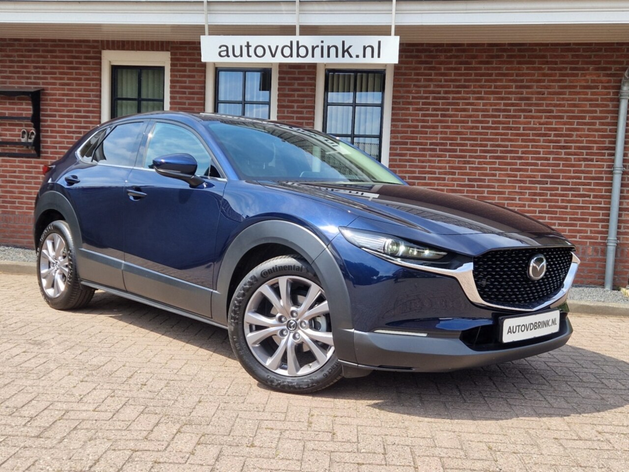 Mazda CX-30 - 2.0 e-SkyActiv-G 2.0 e-SkyActiv-G, CAMERA / STUUR/STOELVERWARMING / APPLE CARPLAY - AutoWereld.nl