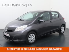 Toyota Yaris - 1.0 VVT-i Now