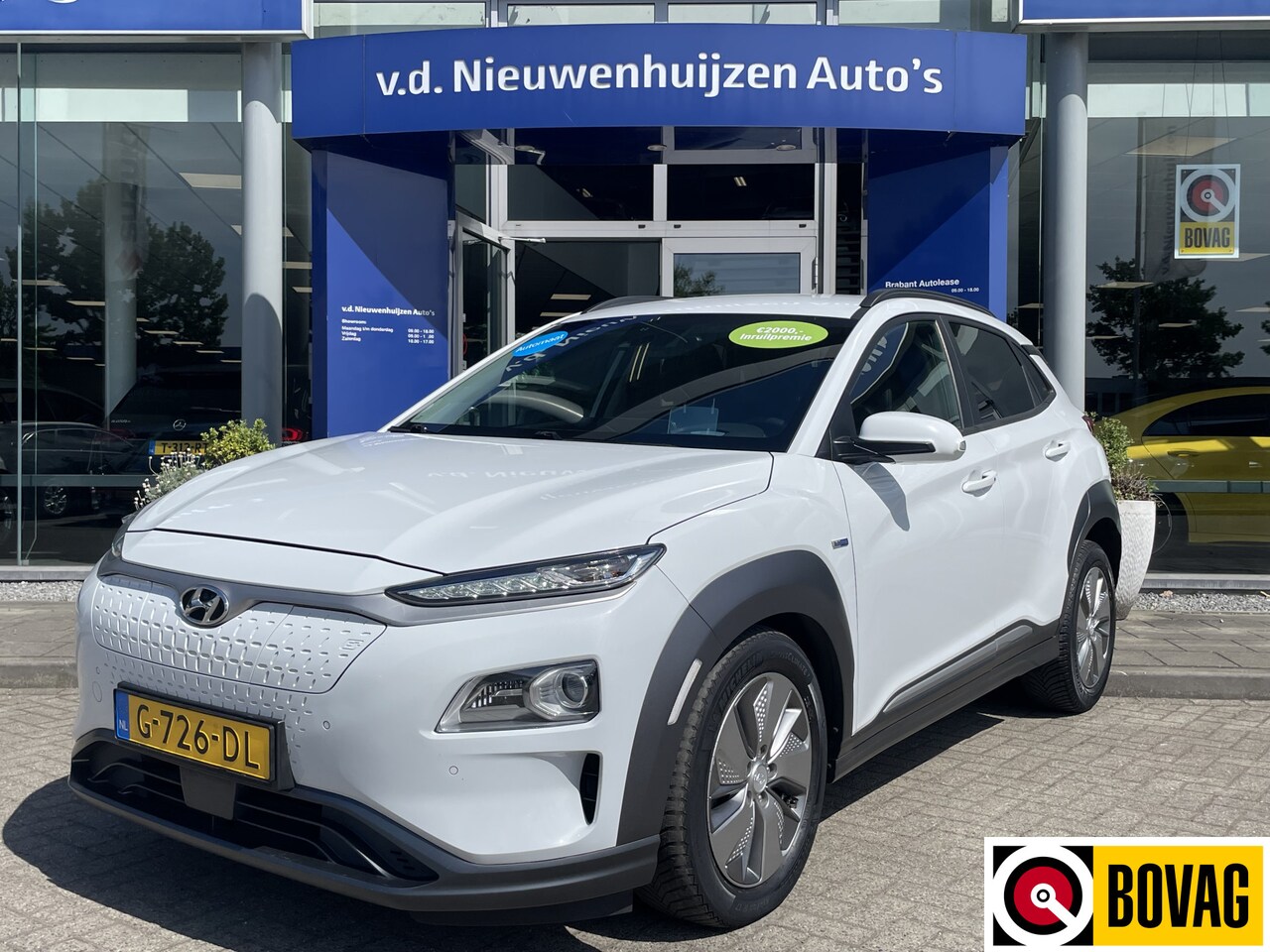 Hyundai Kona Electric - EV Premium 64 kWh | Leder| Stoelverwarming | € 2000,- Inruilpremie ! |   Info Jeroen 04925 - AutoWereld.nl