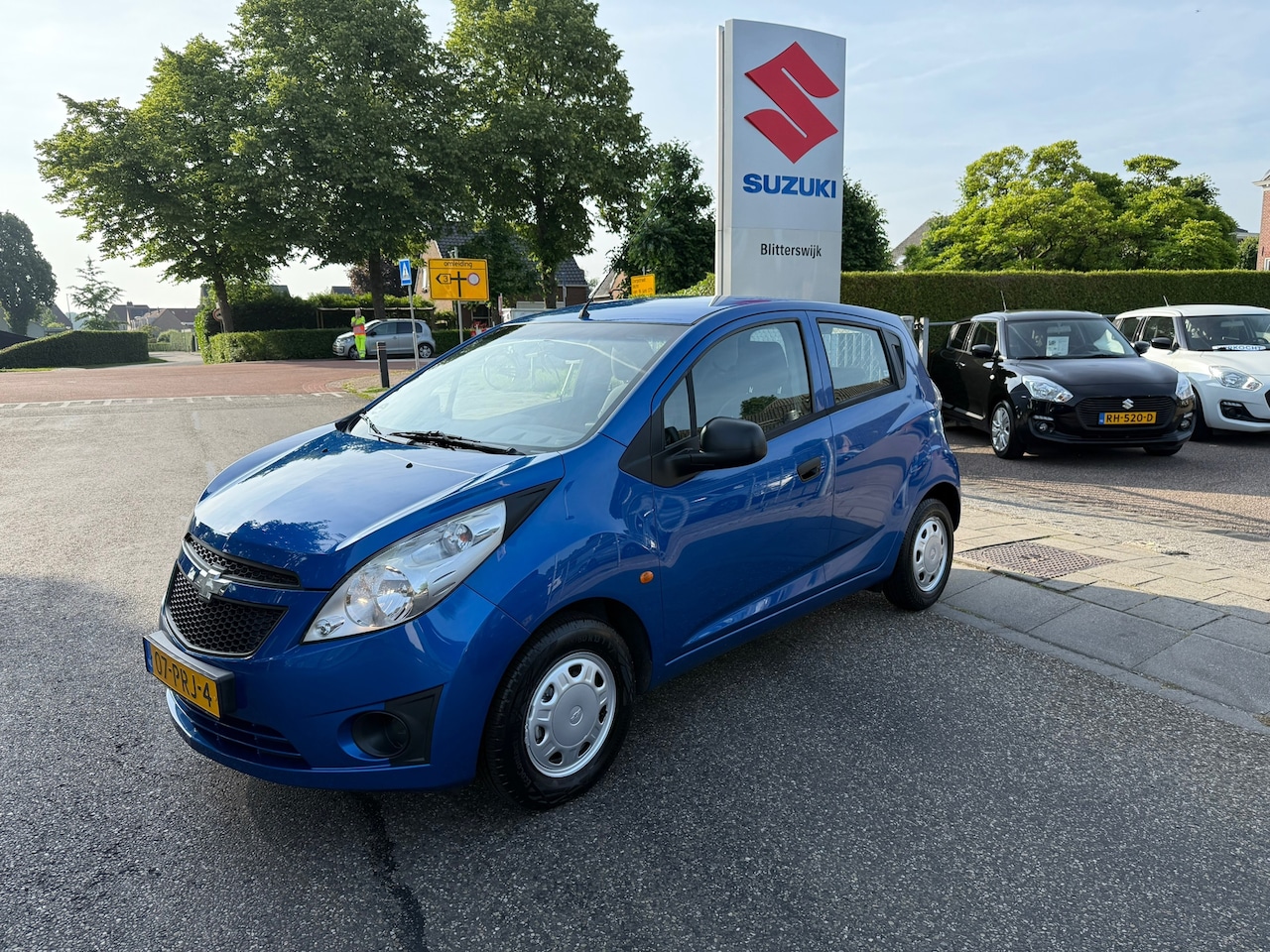 Chevrolet Spark - 1.0 16V LS // Slechts 27.000 KM // Zeer nette goed onderhouden Spark // AIRCO // Fris kleu - AutoWereld.nl