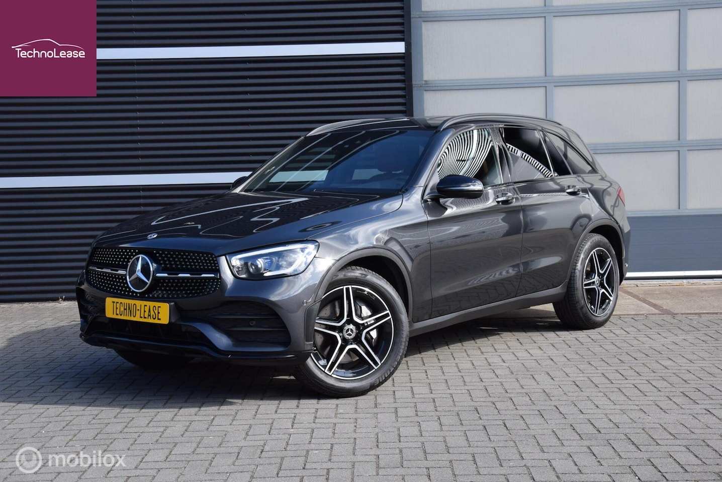 Mercedes-Benz GLC-klasse - 200 AMG Line Business Solution LED MBUX trekhaak wegklapbaar Cognac leder