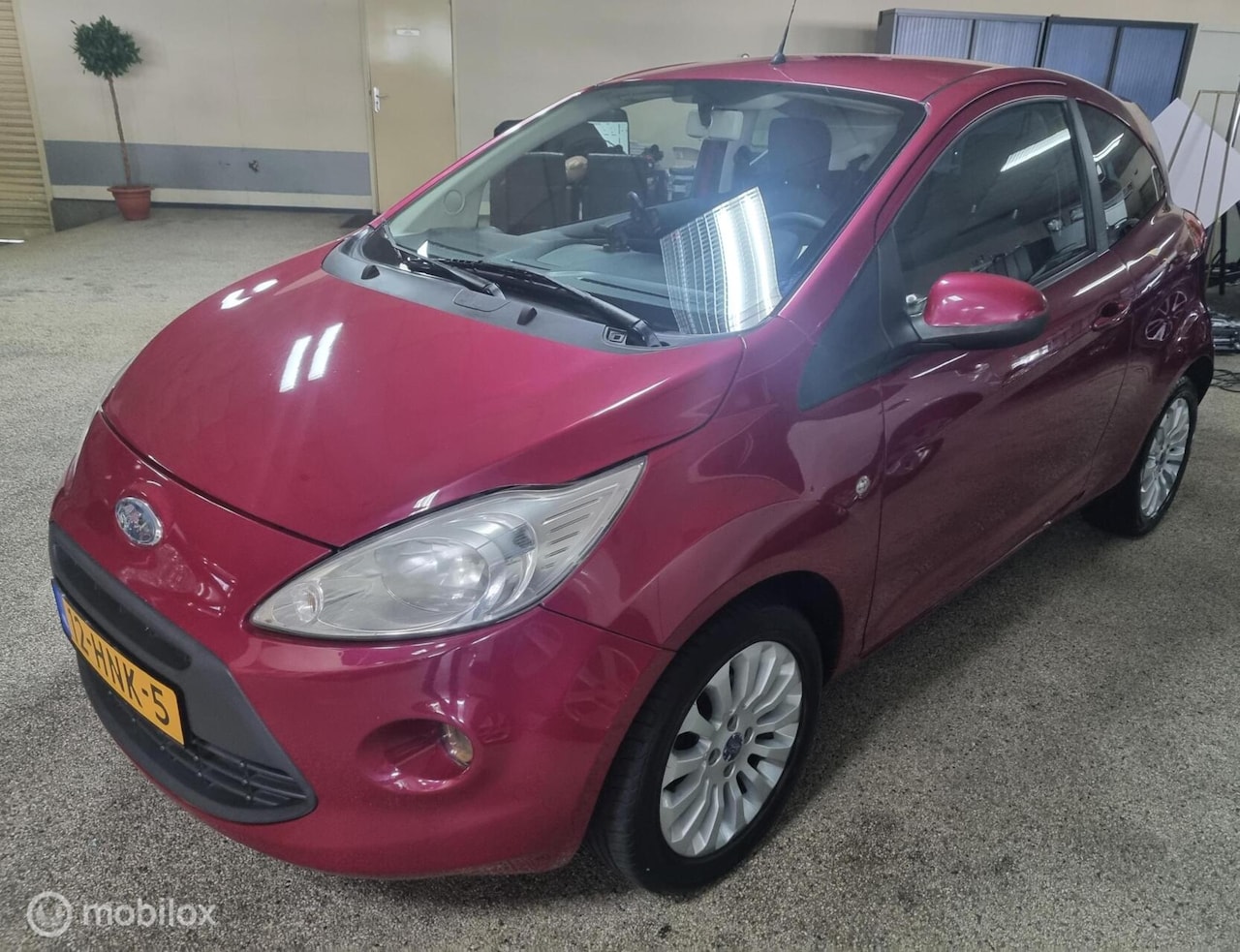 Ford Ka - 1.2 Titanium Airco - AutoWereld.nl