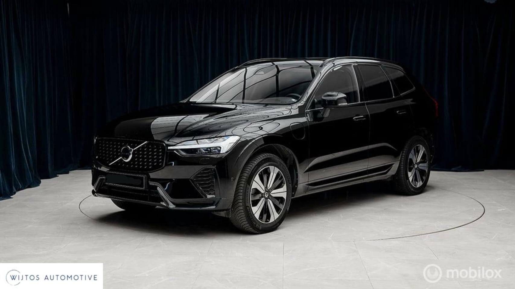 Volvo XC60 - 2.0 T6 Plug-in hybrid AWD Plus Dark 2.0 T6 Plug-in hybrid AWD Plus Dark, pano, trekh - AutoWereld.nl