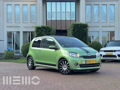Skoda Citigo - 1.0 Easy - stoelverwarming - Cruise controle - Panoramadak - Navigatie