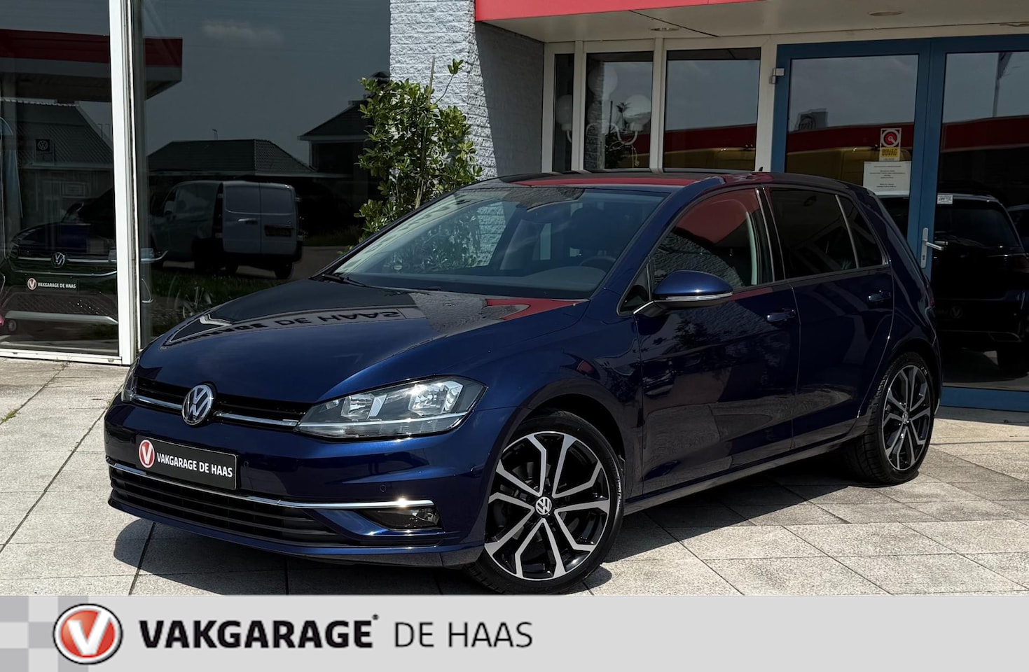 Volkswagen Golf - 1.0 TSI Comfortline 1.0 TSI Comfortline - AutoWereld.nl