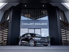 Audi RS3 - Sportback 2.5 TFSI quattro - Panorama | Kuipstoelen | Sonos | Carbon