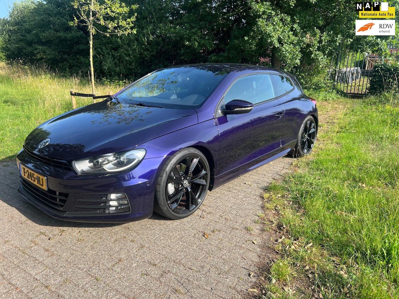 Volkswagen Scirocco - 2.0 TSI R-LINE DSG 220PK LED 2015 - AutoWereld.nl