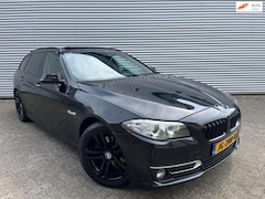 BMW 5-serie Touring - 520d High Executive|Pano|Leder|Navi|Cruise|Trekaak|