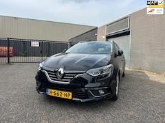 Renault Mégane Estate - 1.3 TCe Limited Camera Clima Cruise Navi Keyless PDC LM-Wielen Trekhaak