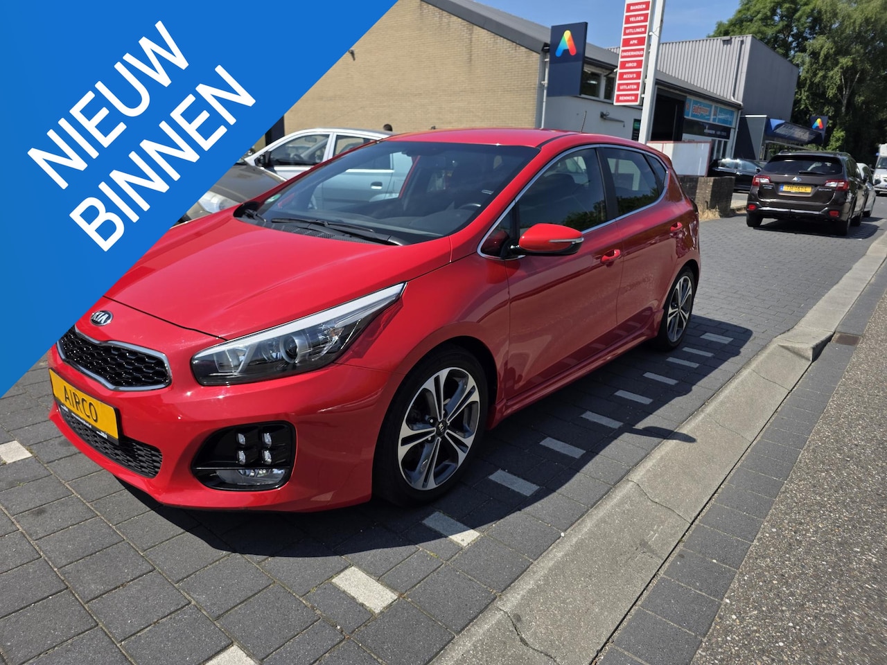 Kia Cee'd - 1.0 T-GDi GT-Line 5 deurs, airco, cruise control, navigatie, camera, sportvelgen, stoel en - AutoWereld.nl