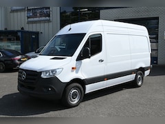 Mercedes-Benz Sprinter - 317 CDI L2H2 Pro Geveerde stoel, Navigatie met camera, Draadloze telefoonlader