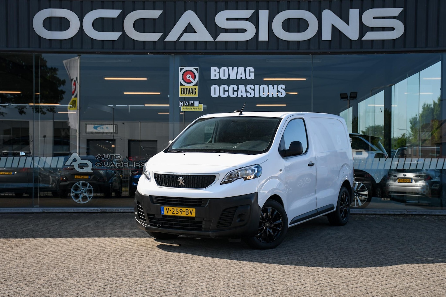 Peugeot Expert - 231C 2.0 BlueHDI 120 Pro CRUISE CONTROL/ HILL HOLD - AutoWereld.nl