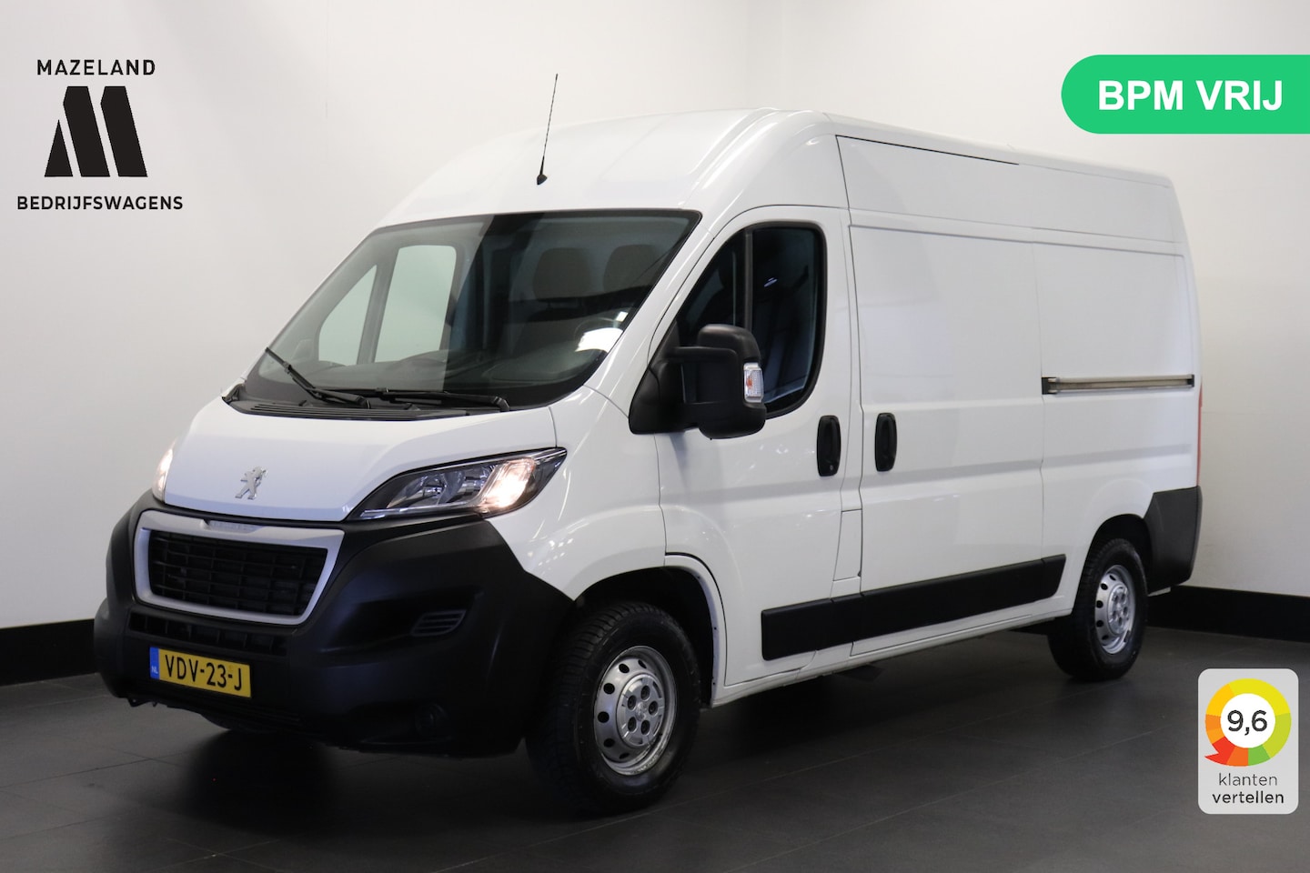 Peugeot Boxer - 2.2 BlueHDi 120PK L2H2 2x Schuifdeur - Airco - Navi - Cruise - € 12.500,- Excl. - AutoWereld.nl