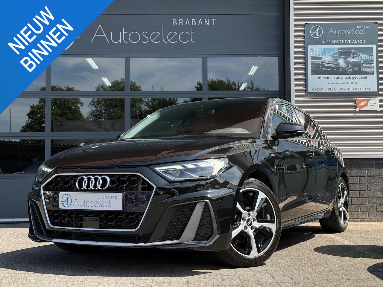Audi A1 Sportback - 30 TFSI S-Line LED Navi PDC - AutoWereld.nl