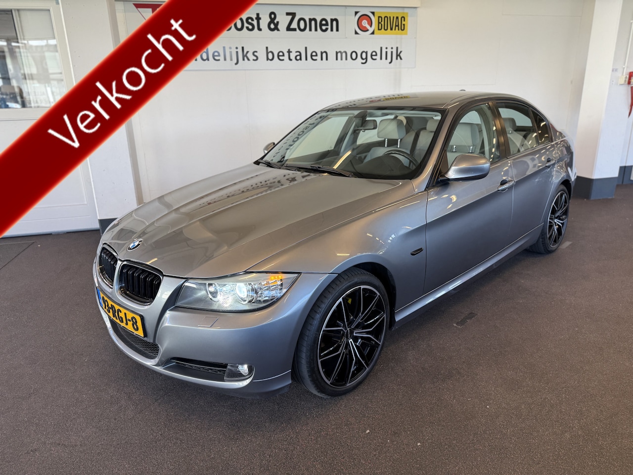 BMW 3-serie - 320i Luxury Line 170PK | Lederen bekleding | Cruise control | Climate control | Xenon | Pa - AutoWereld.nl