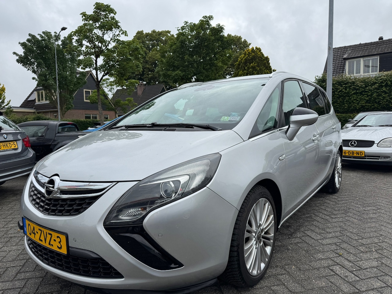 Opel Zafira Tourer - 1.4 Business+ 120pk,Apk 27/2/26,Airco,Cruise,Navi,Nap - AutoWereld.nl