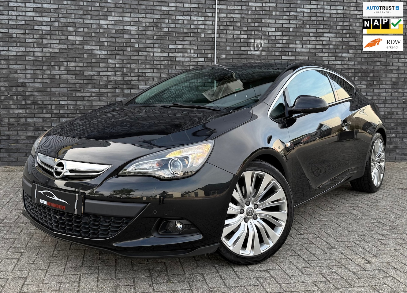 Opel GTC - 1.4 Turbo Sport Navigatie|DAB+|NAP|Cruise|PDC V+A|20inch - AutoWereld.nl