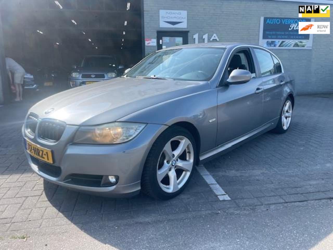 BMW 3-serie - 318i Business Line 318i Business Line - AutoWereld.nl