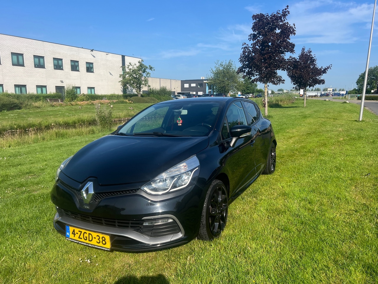 Renault Clio - 2015 * 1.6 R.S. * LED * LMV * NAVI * NAP * CRUISE CONTROL - AutoWereld.nl