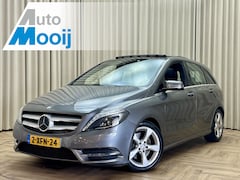 Mercedes-Benz B-klasse - 250 *Panoramadak* Stoelverwarming / Xenon / Navigatie / Cruise / ECC Clima / 17'' LMV