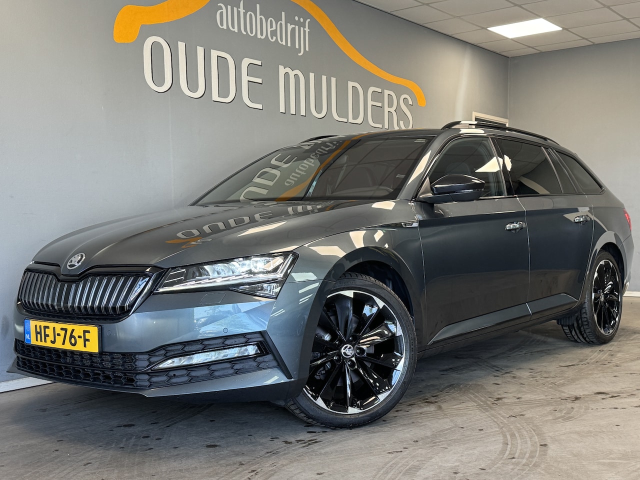 Skoda Superb Combi - 1.4 TSI iV Sportline Business Camera/Memoryseats/Stuurverwarming - AutoWereld.nl