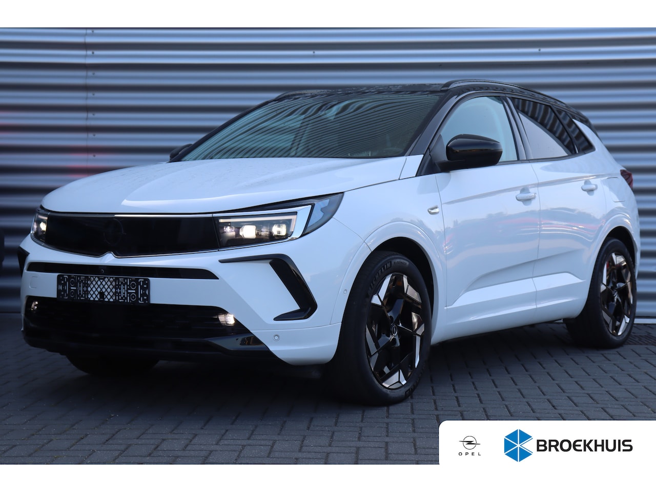 Opel Grandland - 1.6 TURBO PLUG-IN HYBRID 300PK 4X4 GSE / NAVI / LEDER / CLIMA / LED / PDC / 20" LMV / CAME - AutoWereld.nl