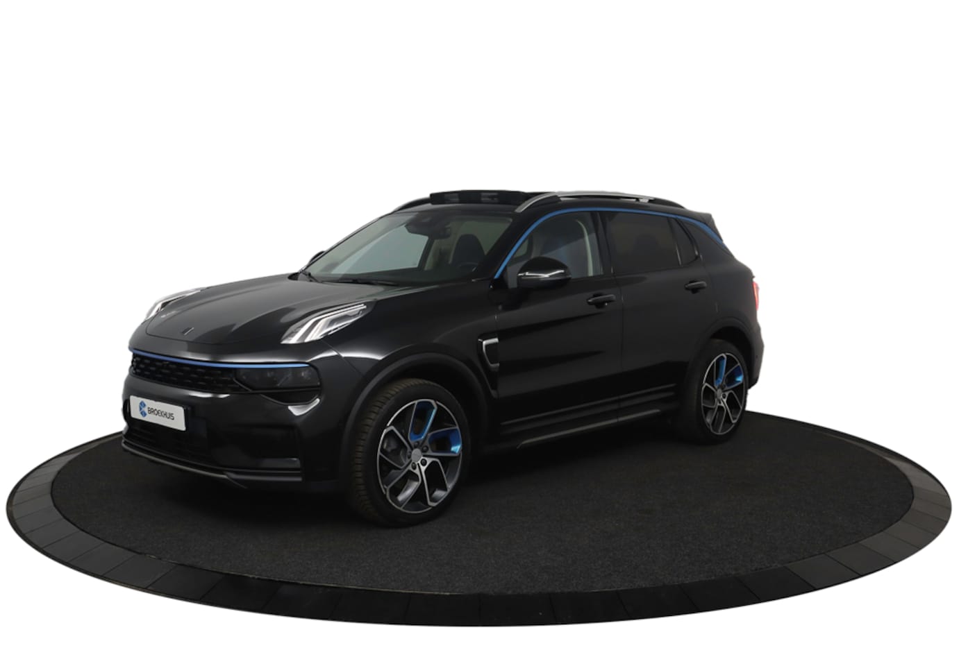 Lynk & Co 01 - | Adaptieve cruise control | BLIS | Panoramadak | 360 Camera | Infinity Audio | Elektrisch - AutoWereld.nl