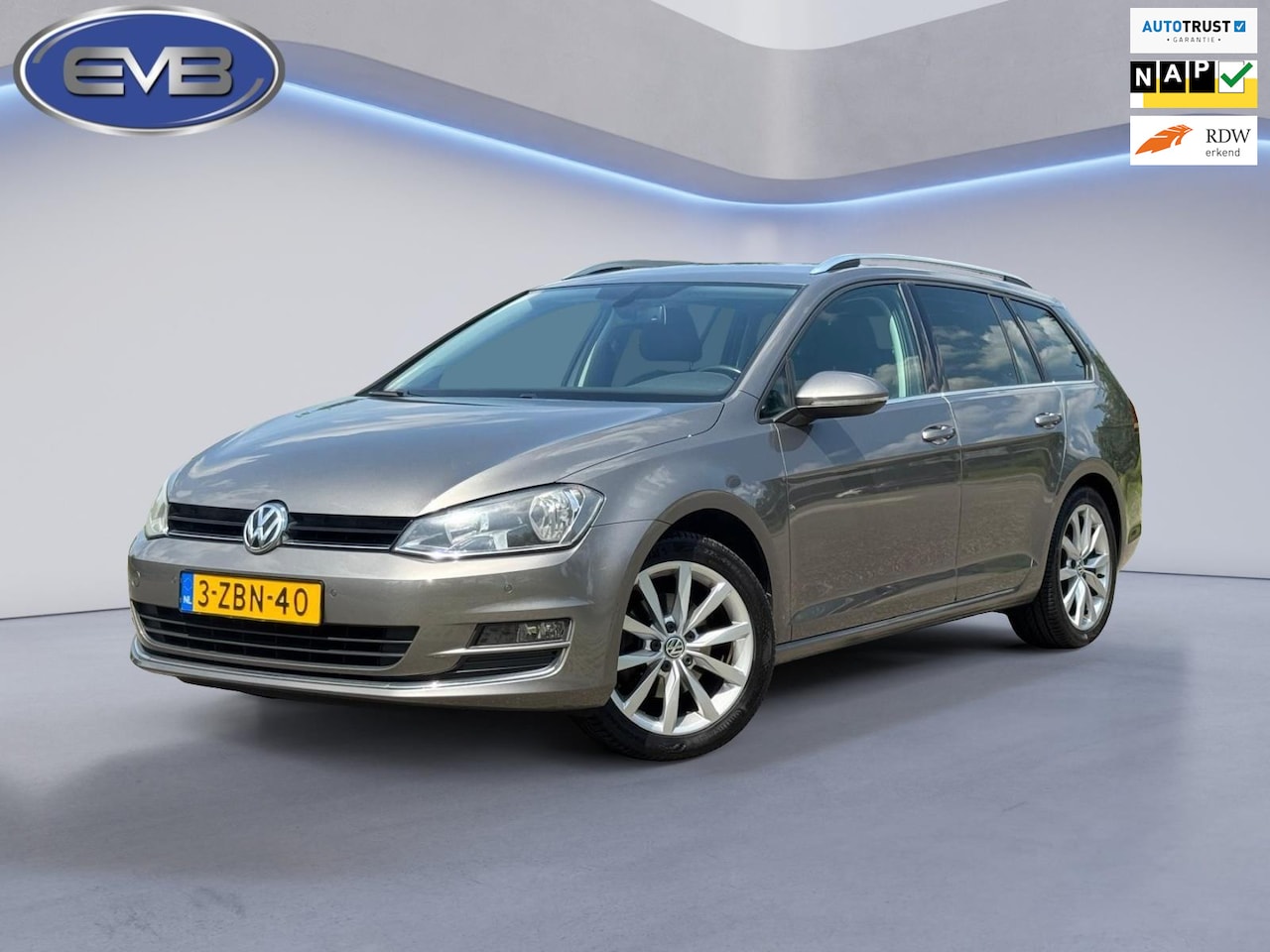 Volkswagen Golf Variant - 1.4 TSI AUTOMAAT Business Edition 140 pk, eerste eigenaar, vele opties, NL auto met nation - AutoWereld.nl