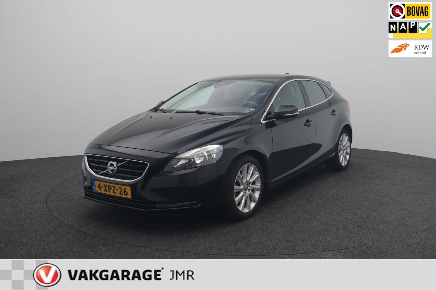 Volvo V40 - 1.6 T4 Summum Leer,Stoelverwarming,Elektrisch verstelbare bestuurdersstoel,Camera,Afneemba - AutoWereld.nl