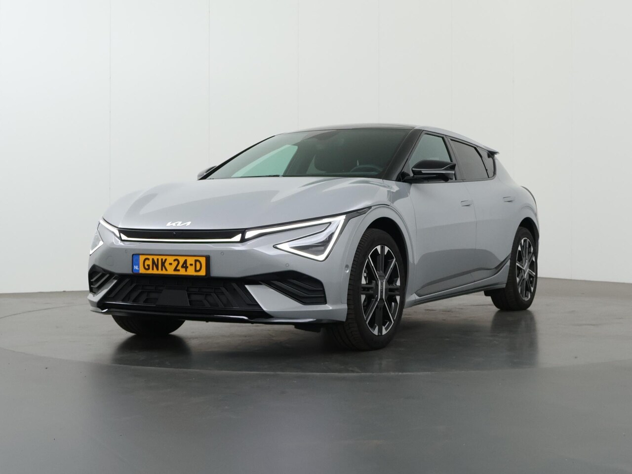 Kia EV6 - GT-Line 84 kWh | Panoramadak | Led Matrix Koplampen | Meridian Surround | Head-Up | 360° C - AutoWereld.nl