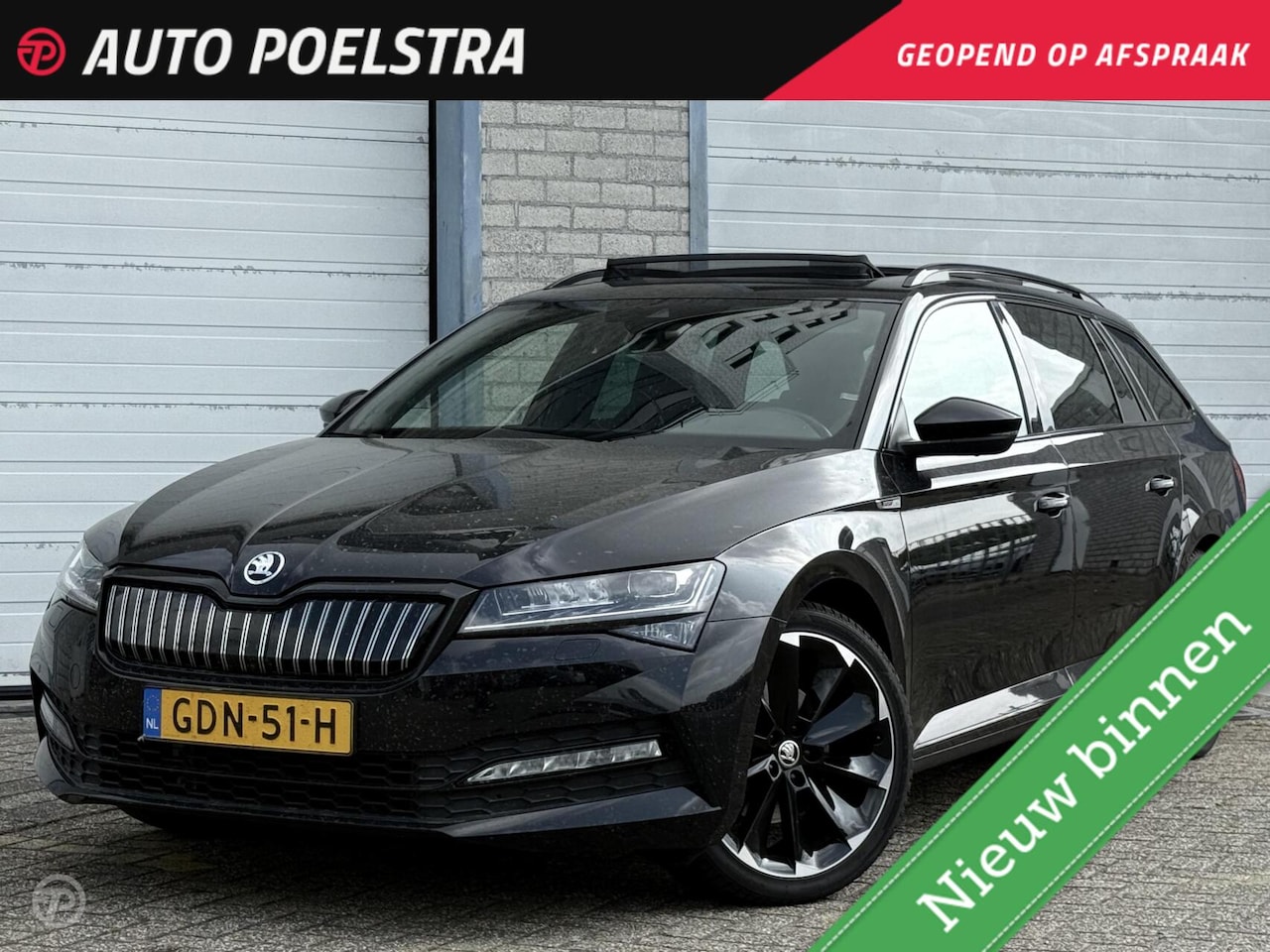 Skoda Superb Combi - 1.4 TSI 218 PK iV Sportline Business Panoramadak Trekhaak Matrix LED Rondomzicht Camera AC - AutoWereld.nl