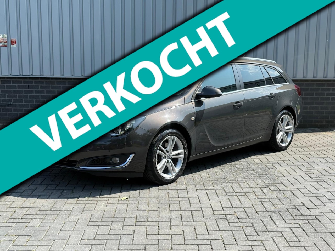 Opel Insignia Sports Tourer - 1.6 T Business+ |Navi|Leder|PDC|Trekhaak| - AutoWereld.nl