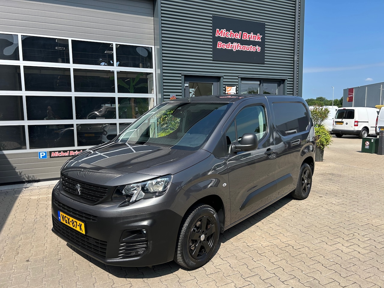 Peugeot Partner - 1.5 BlueHDI Premium Airco - AutoWereld.nl
