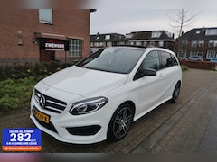 Mercedes-Benz B-klasse - 180 AMG|PANORAMADAK|FACELIFT|NAVIGATIE|BLUETOOTH|XENON-LED|DEALER ONDERHOUDEN