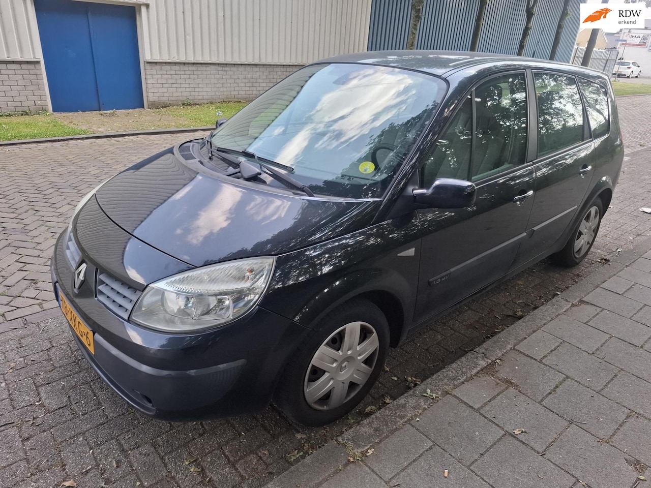 Renault Grand Scénic - 1.6-16V Expression Basis EXPORT - AutoWereld.nl