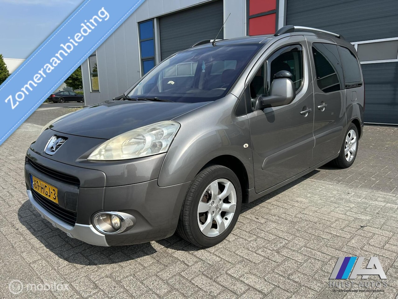 Peugeot Partner Tepee - 1.6 XT Exe | Cruise | 2x schuifd | Pdc | Trekhaak - AutoWereld.nl