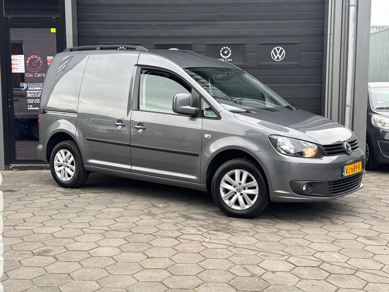 Volkswagen Caddy - 1.6 TDI Highline - DSG / Airco/Clima/New Apk - N.a.p - - AutoWereld.nl