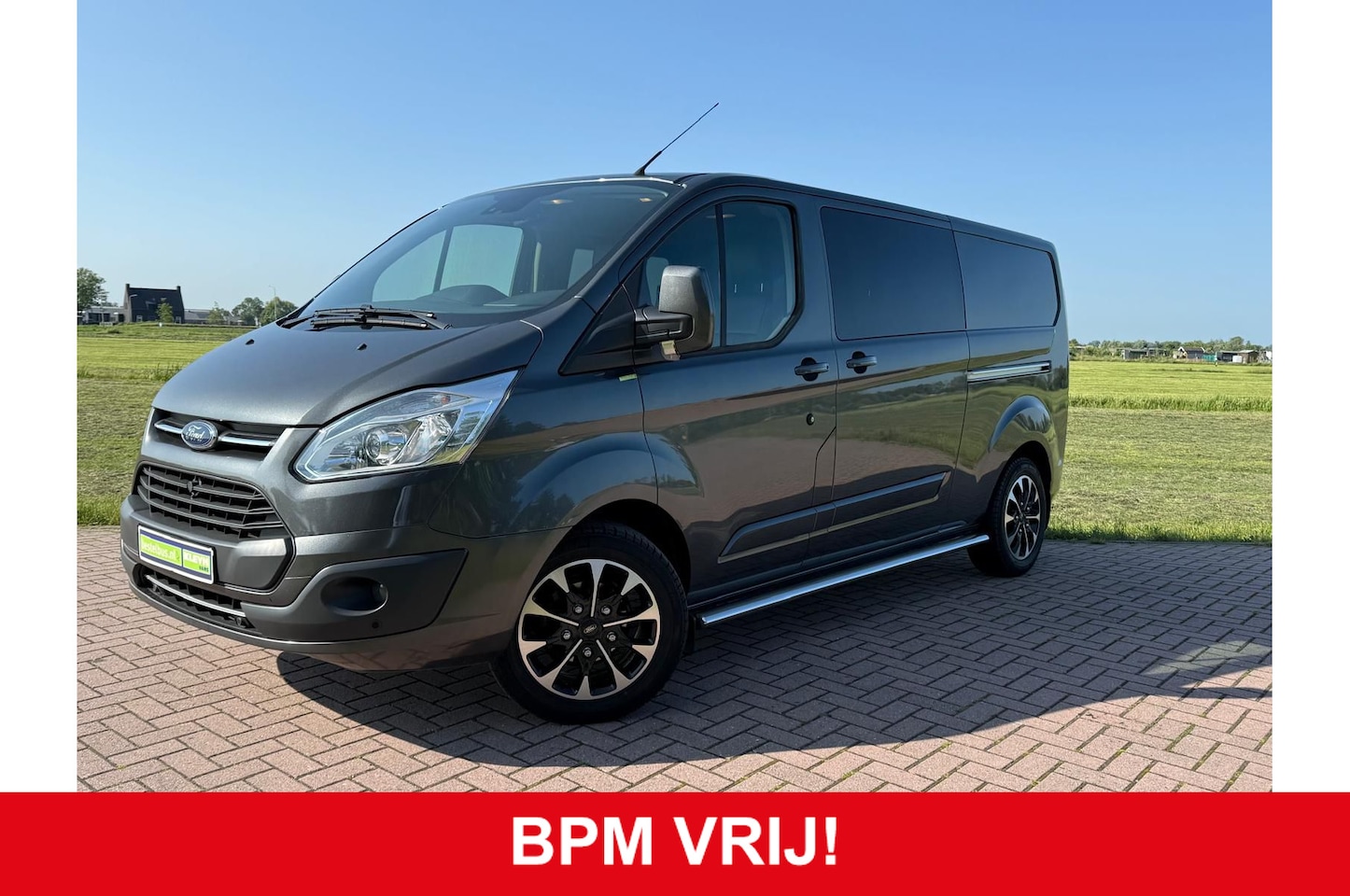 Ford Transit Custom - 2.0 TDCI L2H1 Limited AUT DC *2x Schuifdeur*Navi*Camera* - AutoWereld.nl