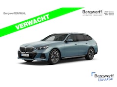 BMW i5 Touring - eDrive40 M-Sport - Onderstel Prof - Bowers & Wilkins - Trekhaak